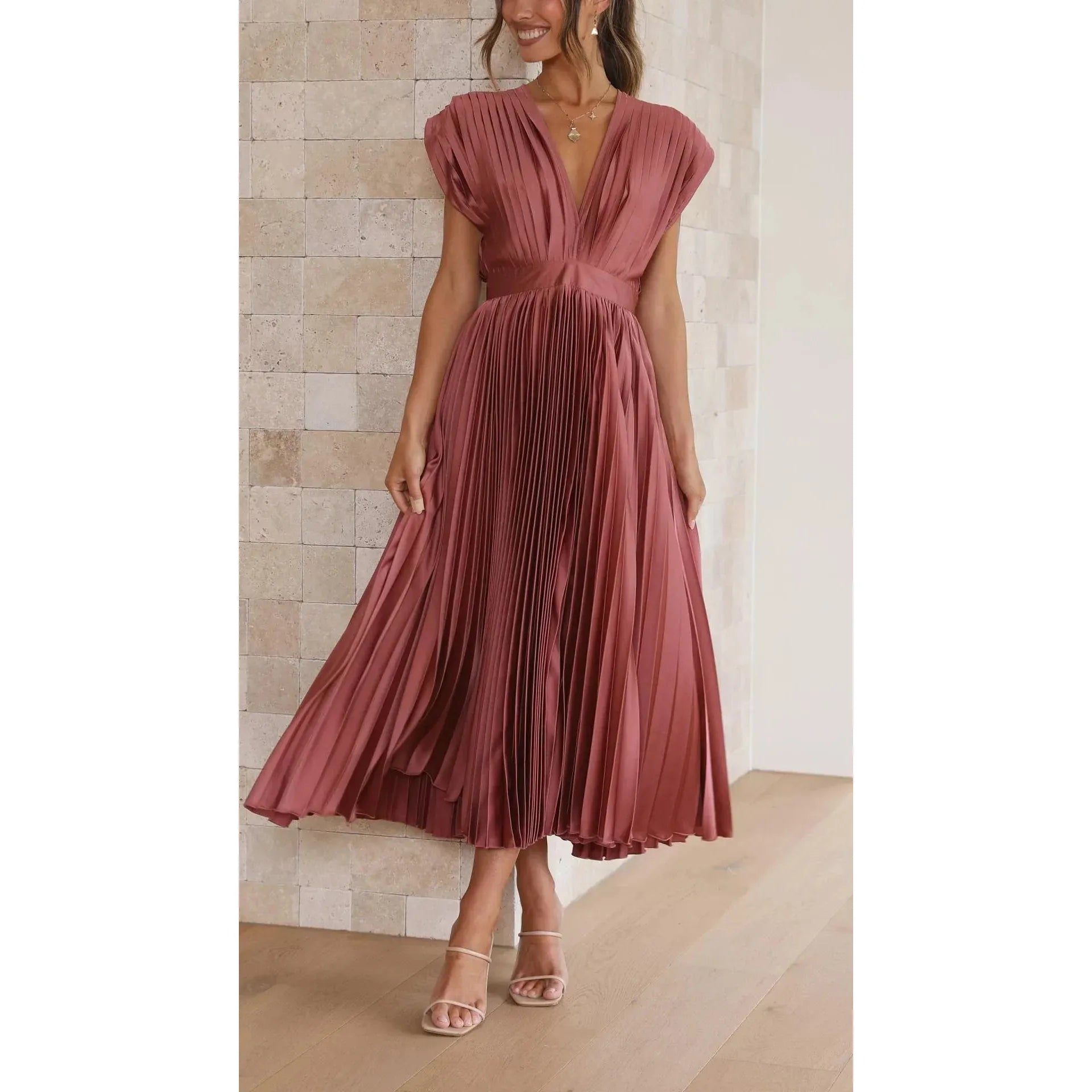Alexis – Elegancka sukienka plisowana