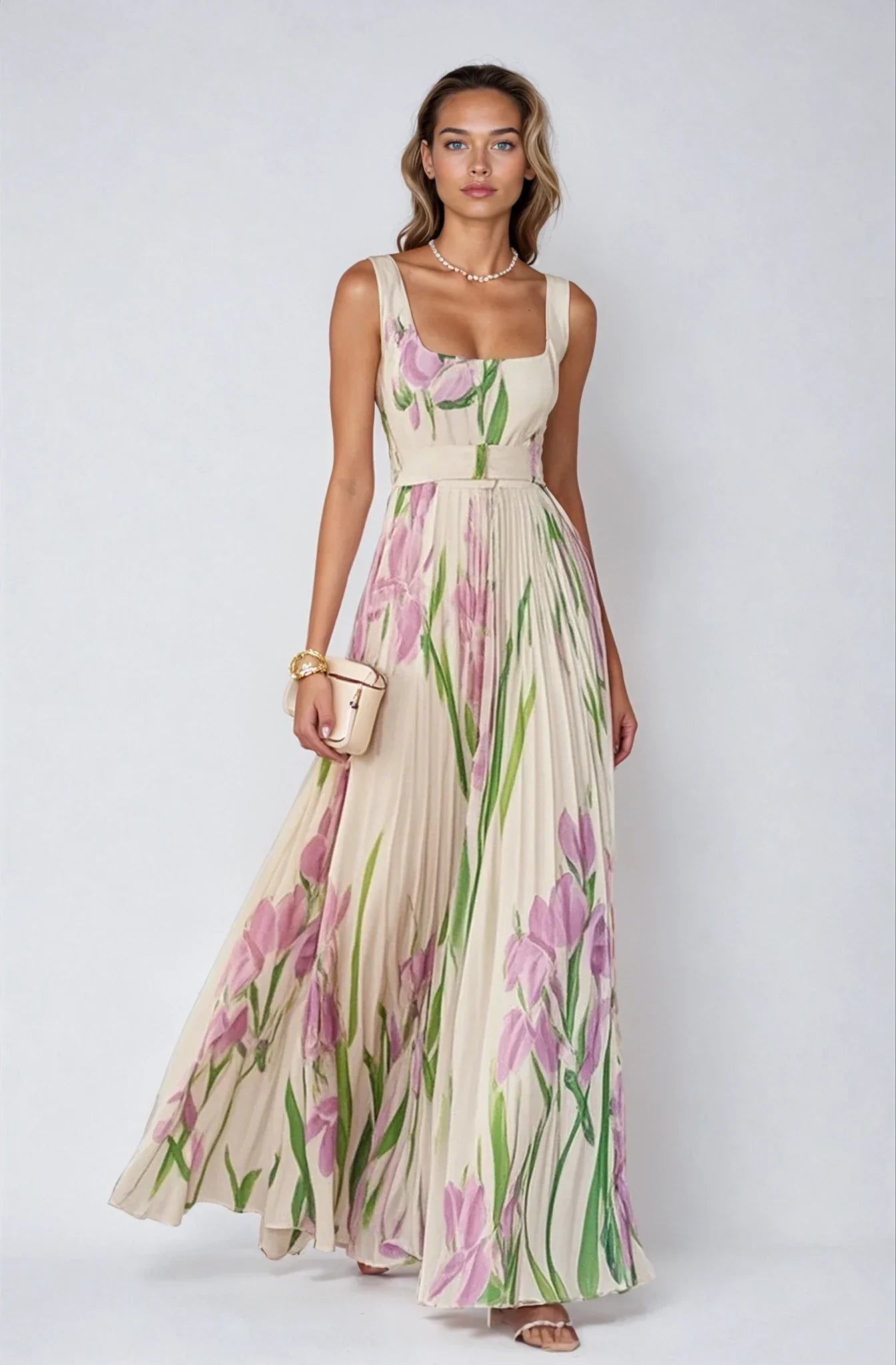 Chiffon | Maxi-sukienka z kwiatami i fałdami