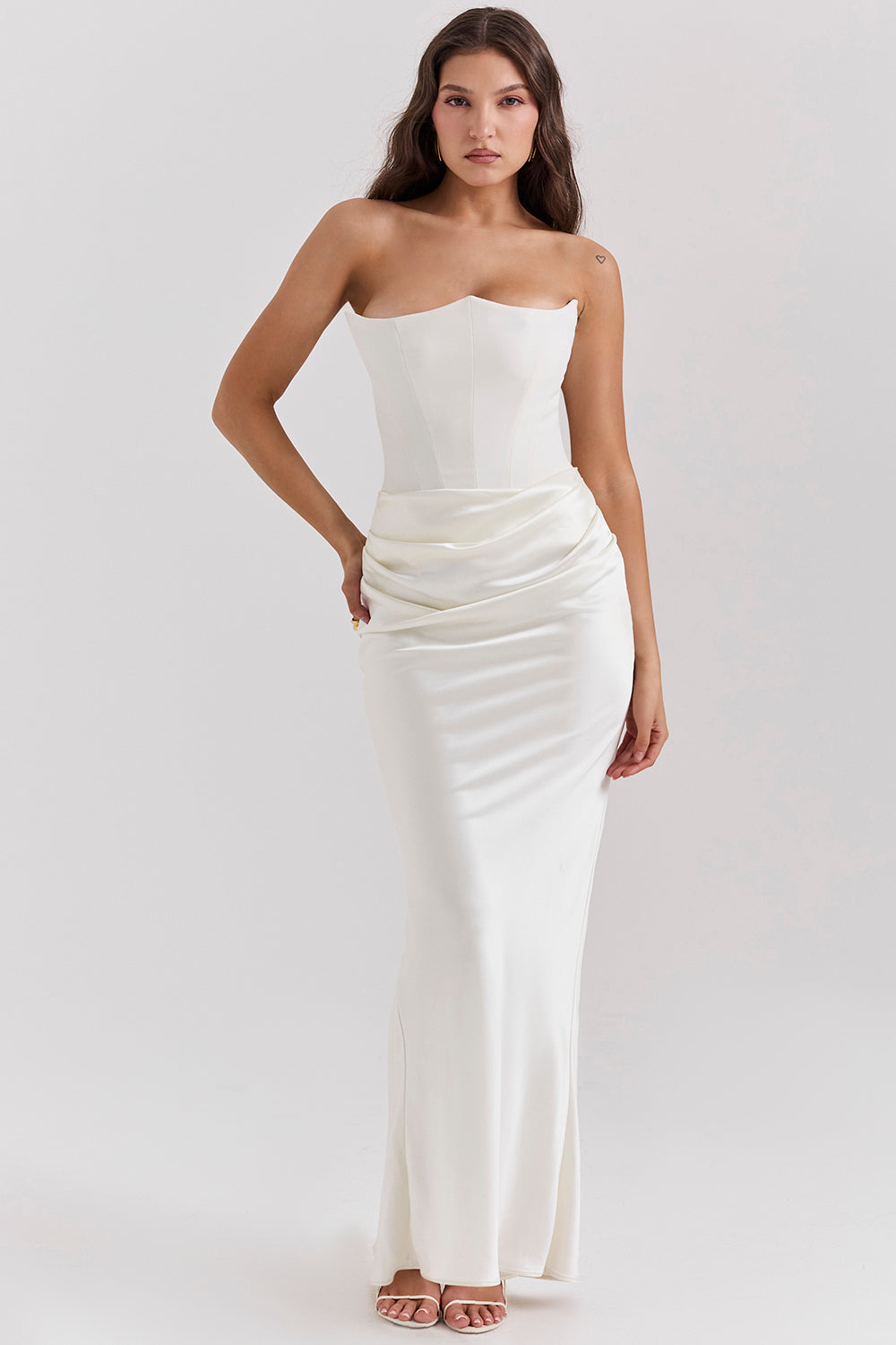 Carina - Elegancka Maxi Sukienka
